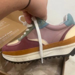 NIB Madewell Kickoff Trainer sz. 8